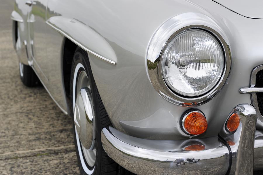  Mercedes-Benz 190 SL Roadster 1961 года  (фото 2 из 27)